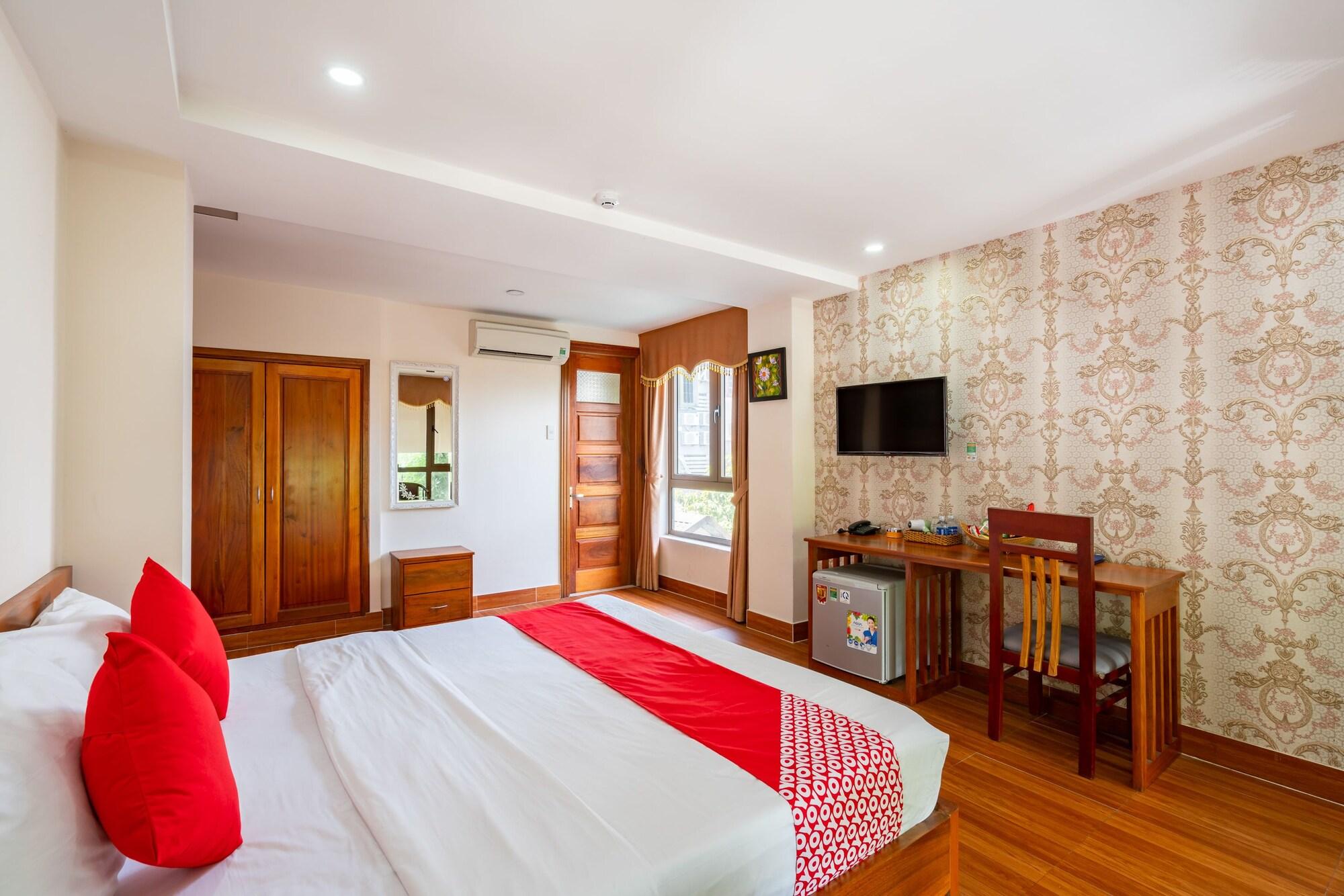 Oyo 236 Hoa Mai Boutique Hotel Đà Nẵng Exterior foto