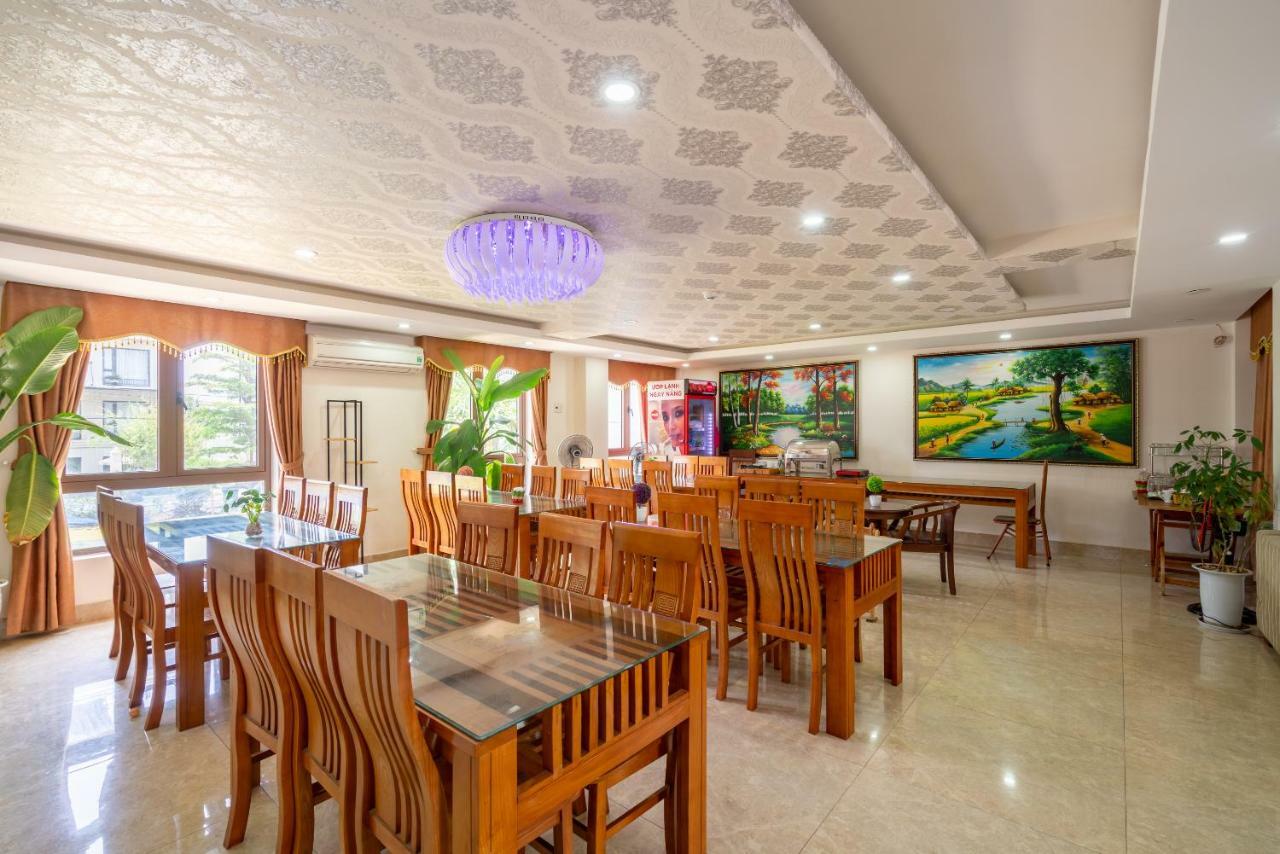 Oyo 236 Hoa Mai Boutique Hotel Đà Nẵng Exterior foto