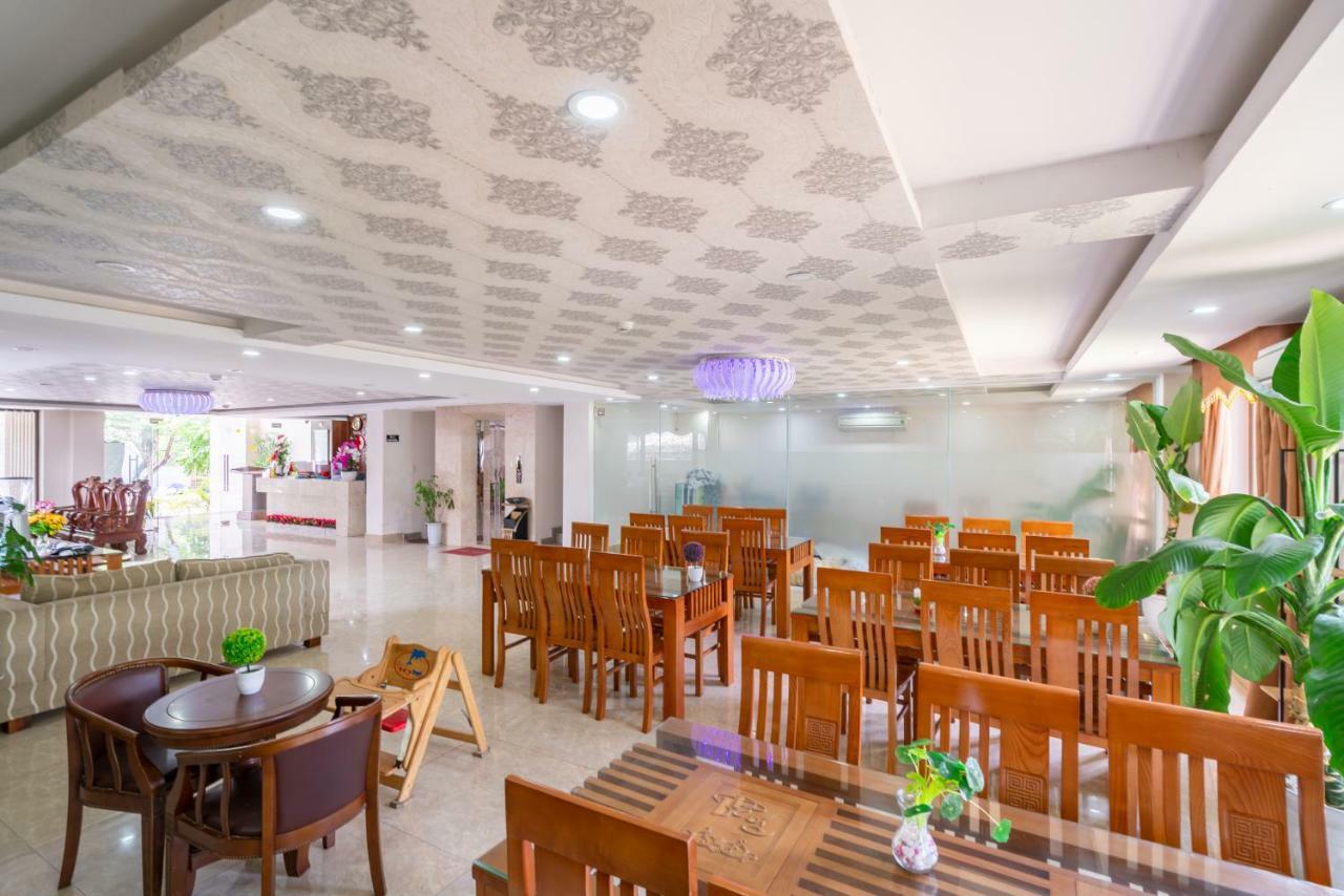 Oyo 236 Hoa Mai Boutique Hotel Đà Nẵng Exterior foto