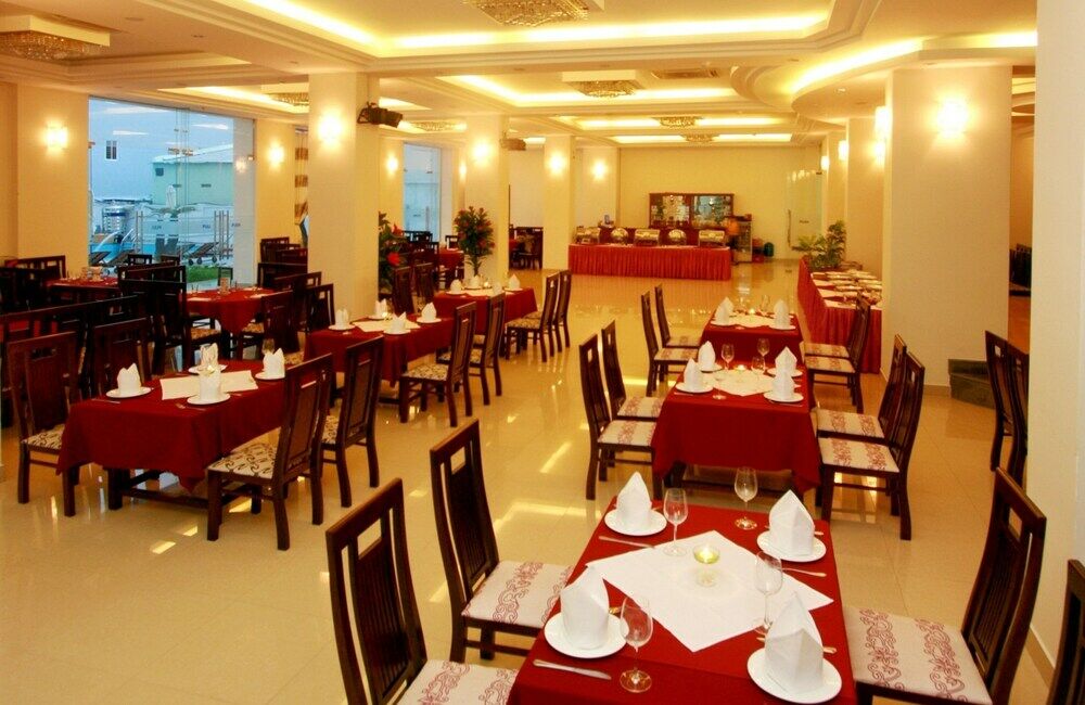 Oyo 236 Hoa Mai Boutique Hotel Đà Nẵng Exterior foto